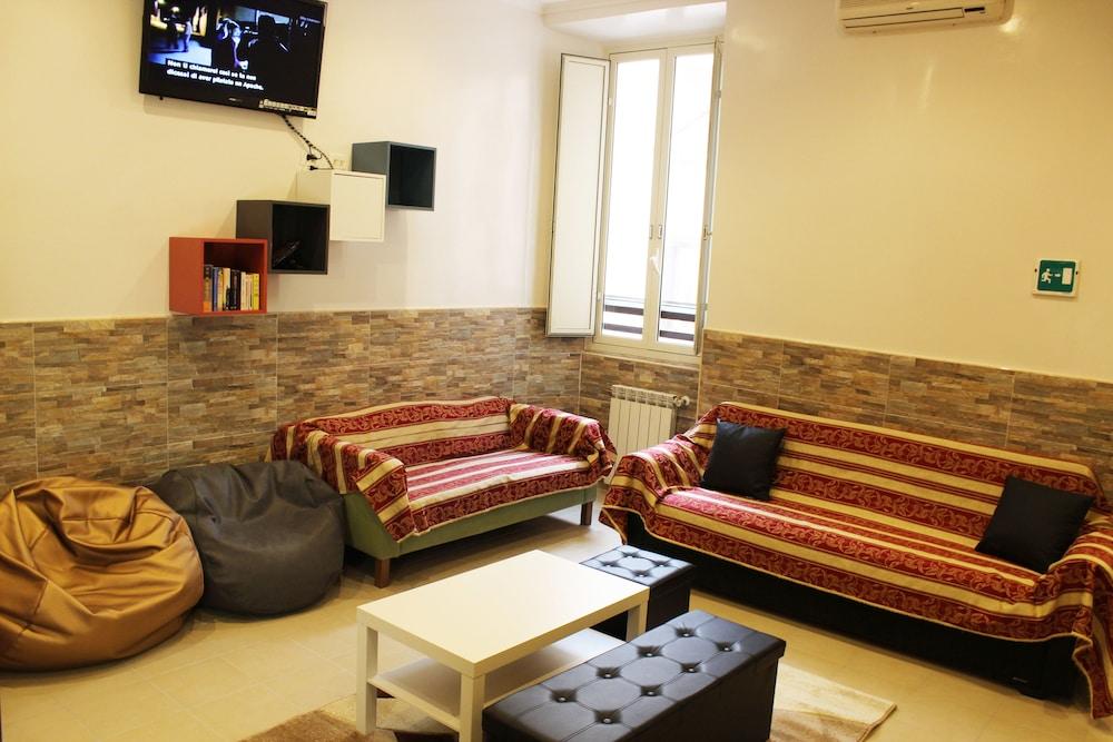 Legends Hostel Ρώμη Εξωτερικό φωτογραφία